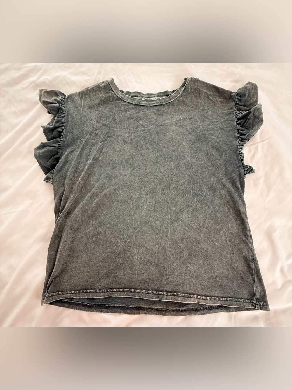 vestique Ruffle Sleeve Cotton Tee in Gray Size Small Like New